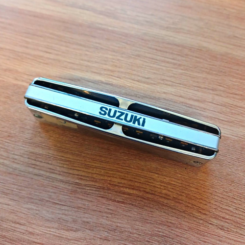 Suzuki diatonic harmonica key - suzuki,
